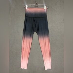 Onzie Womens Ombre Leggings Sz. S/M Black And Pink Celestial Print
